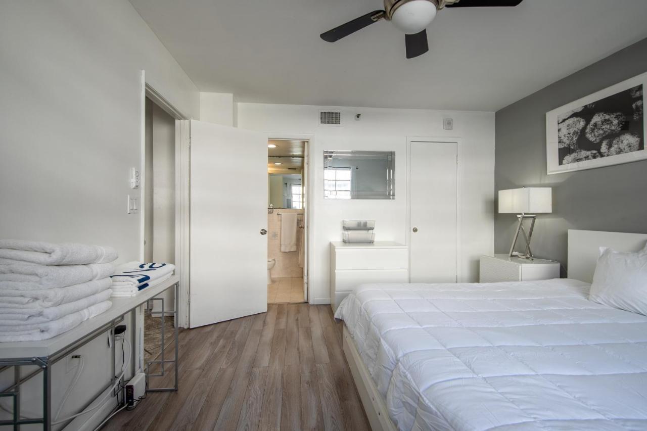 Collins Chic Miami Beach Exterior foto